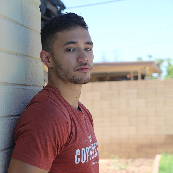 Meet your Posher, Shin - Picture 1 of 1